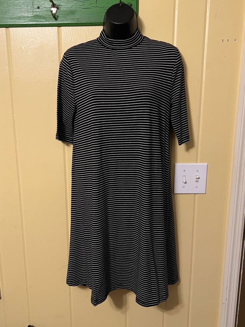 Apt. 9 Black White Striped Mock Neck Swing Midi Casual Dress Rayon Blend Size S